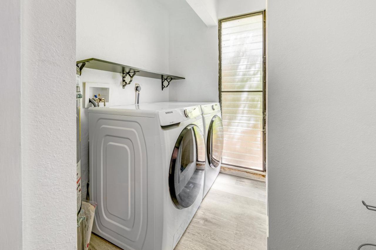 Newly Renovated Condo With Sup Paddle Boards And Golf Clubs Included Kailua-Kona Eksteriør bilde