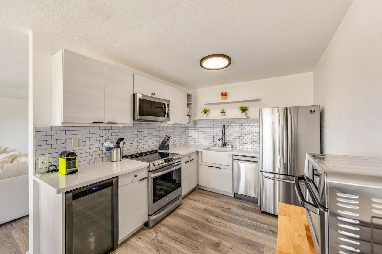 Newly Renovated Condo With Sup Paddle Boards And Golf Clubs Included Kailua-Kona Eksteriør bilde