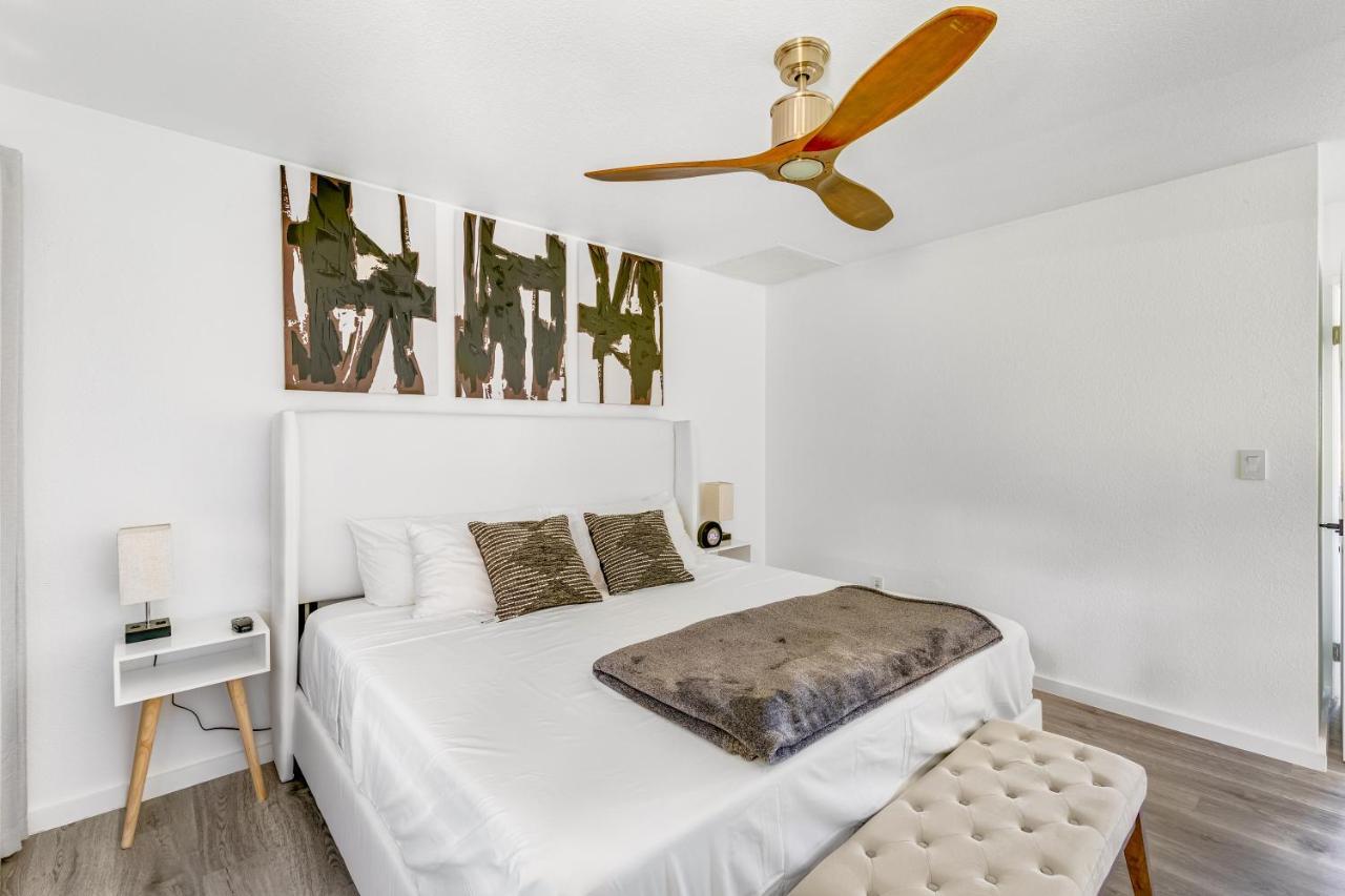 Newly Renovated Condo With Sup Paddle Boards And Golf Clubs Included Kailua-Kona Eksteriør bilde
