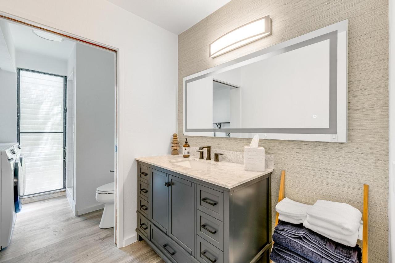 Newly Renovated Condo With Sup Paddle Boards And Golf Clubs Included Kailua-Kona Eksteriør bilde