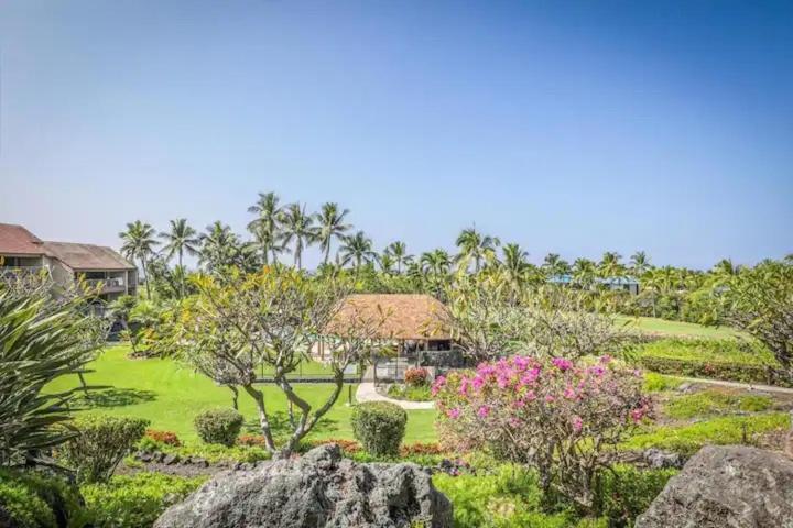 Newly Renovated Condo With Sup Paddle Boards And Golf Clubs Included Kailua-Kona Eksteriør bilde